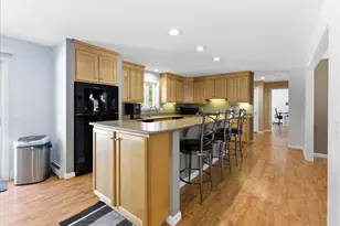 371 Maquoit Rd, Brunswick, ME 04011 - Photo 5