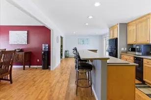 371 Maquoit Rd, Brunswick, ME 04011 - Photo 7