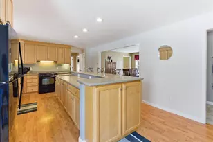 371 Maquoit Rd, Brunswick, ME 04011 - Photo 15