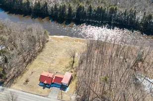 515 Water St, Guilford, ME 04443 - Photo 23