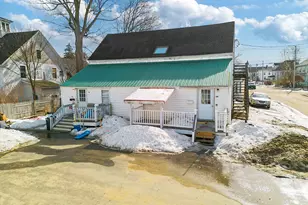 51 Bowdoin St, Winthrop, ME 04364 - Photo 13