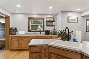 171 Plummer Rd, Palermo, ME 04354 - Photo 11