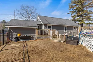 32 Grove St, Lewiston, ME 04240 - Photo 3