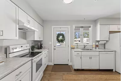 224 Congress Circle, Topsham, ME 04086 - Photo 5
