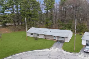 224 Congress Cir, Topsham, ME 04086 - Photo 3