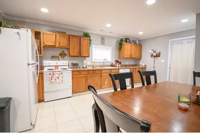 22 Water Street, Waterville, ME 04901 - Photo 3