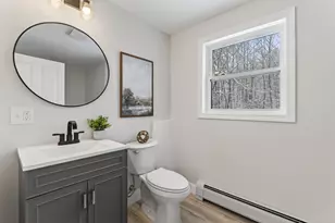 46 Fair St, Auburn, ME 04210 - Photo 9