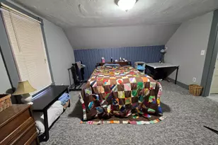 243 Pine St, Rumford, ME 04276 - Photo 15