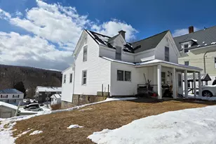 243 Pine St, Rumford, ME 04276 - Photo 17
