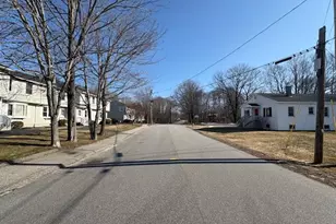 8 Park St, Saco, ME 04072 - Photo 25