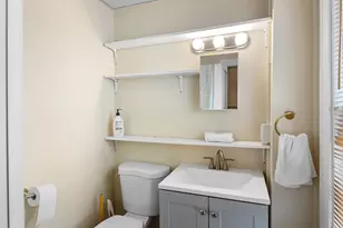 36 Masonic St, Rockland, ME 04841 - Photo 11