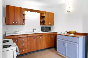 36 Masonic St, Rockland, ME 04841 - Photo 7