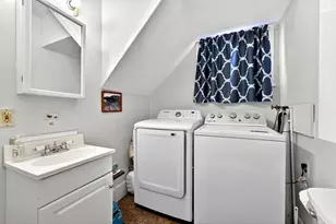 192 Brunswick Ave, Gardiner, ME 04345 - Photo 17