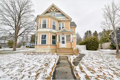34 Pleasant Street, Houlton, ME 04730 - Photo 1