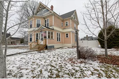 34 Pleasant Street, Houlton, ME 04730 - Photo 37