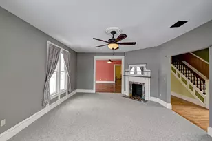 34 Pleasant St, Houlton, ME 04730 - Photo 9