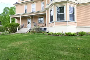34 Pleasant St, Houlton, ME 04730 - Photo 35