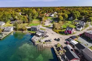 13 McMullen Ave, Tremont, ME 04653 - Photo 3