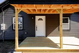 6 Myrtle St, Madison, ME 04950 - Photo 5