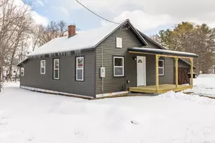 6 Myrtle St, Madison, ME 04950 - Photo 3