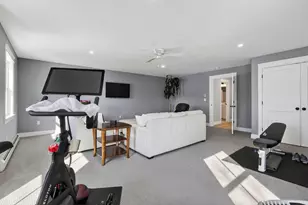 10 Lodge Dr, Saco, ME 04072 - Photo 33