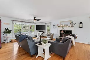 44 Stone Brooke Dr, Mechanic Falls, ME 04256 - Photo 9