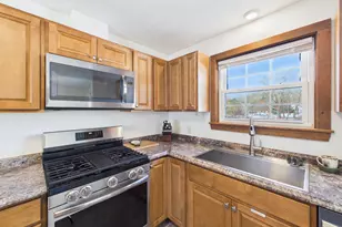 18 Booker St, Thomaston, ME 04861 - Photo 13