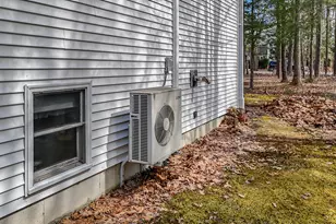 38 Long Hall Dr, Berwick, ME 03901 - Photo 13