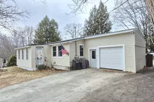 22 Ludden Dr, Jay, ME 04239 - Photo 3