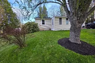 22 Ludden Dr, Jay, ME 04239 - Photo 7