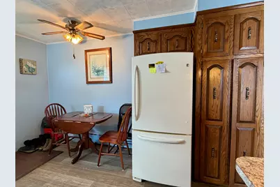 187 Mountain View Avenue, Madawaska, ME 04756 - Photo 17