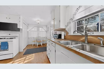 6-8 Avenue Three #6-8, Scarborough, ME 04074 - Photo 3