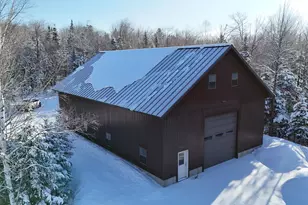 138 Washington St, Greenville, ME 04441 - Photo 5