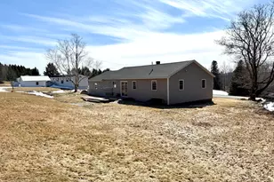 1053 Washburn Rd, Washburn, ME 04786 - Photo 3
