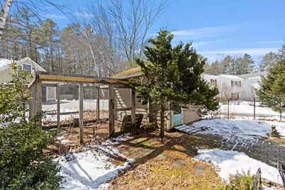 22 Tenney Street, Yarmouth, ME 04096 - Photo 31