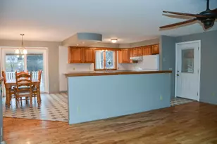 225 Mount Vernon Rd, Augusta, ME 04330 - Photo 17