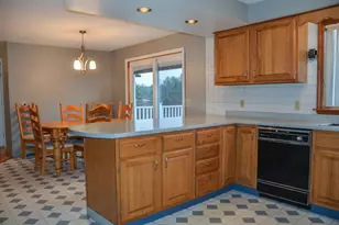 225 Mount Vernon Rd, Augusta, ME 04330 - Photo 7