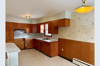 12 Palm Street, East Millinocket, ME 04430 - Photo 5