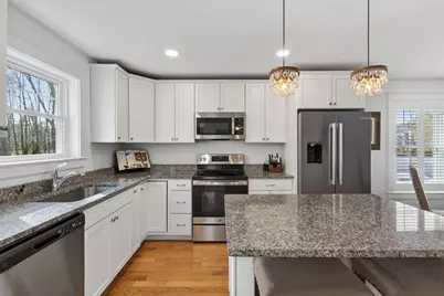 9 Webhannet Place #7, Kennebunk, ME 04043 - Photo 11