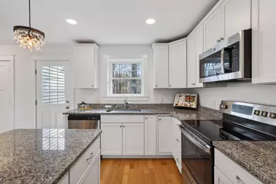 9 Webhannet Place #7, Kennebunk, ME 04043 - Photo 13