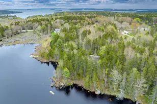 176 N Main St, Stonington, ME 04681 - Photo 3