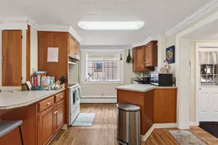 64 Bradbury St, Biddeford, ME 04005 - Photo 11