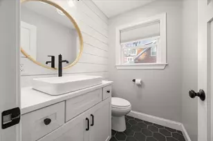 124 Brook Rd, Falmouth, ME 04105 - Photo 11