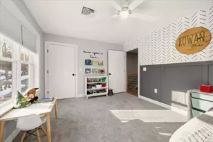 124 Brook Rd, Falmouth, ME 04105 - Photo 17