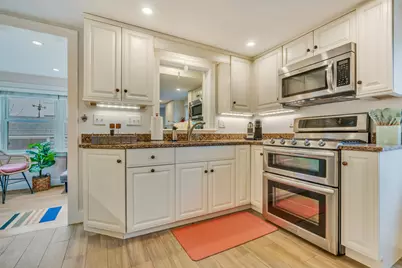 4 Union Avenue, Old Orchard Beach, ME 04064 - Photo 5