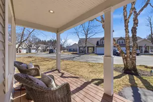 23 Gables Way, Old Orchard Beach, ME 04064 - Photo 5