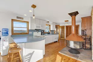 252 Seashore Ave, Portland, ME 04108 - Photo 21