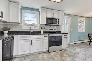 14 Spruce Ln, Gorham, ME 04038 - Photo 13