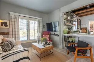 17 Mountain St, Camden, ME 04843 - Photo 15