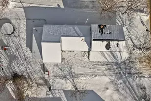 22 Grove St, Newport, ME 04953 - Photo 9